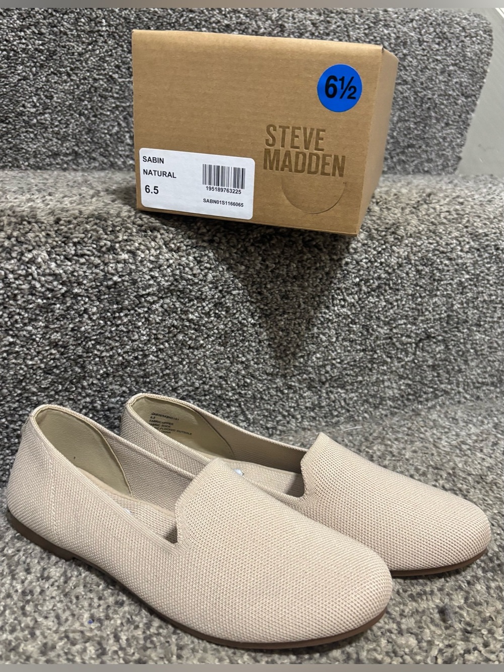 NWT Steve Madden Sabin Fabric Shoes